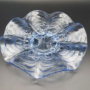 Cambridge Vintage Moonlight Blue Wavy Flower Serving Plate